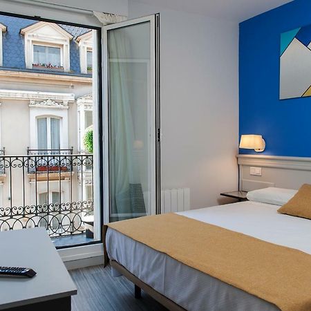 Hotel Hito Vitoria-Gasteiz Extérieur photo